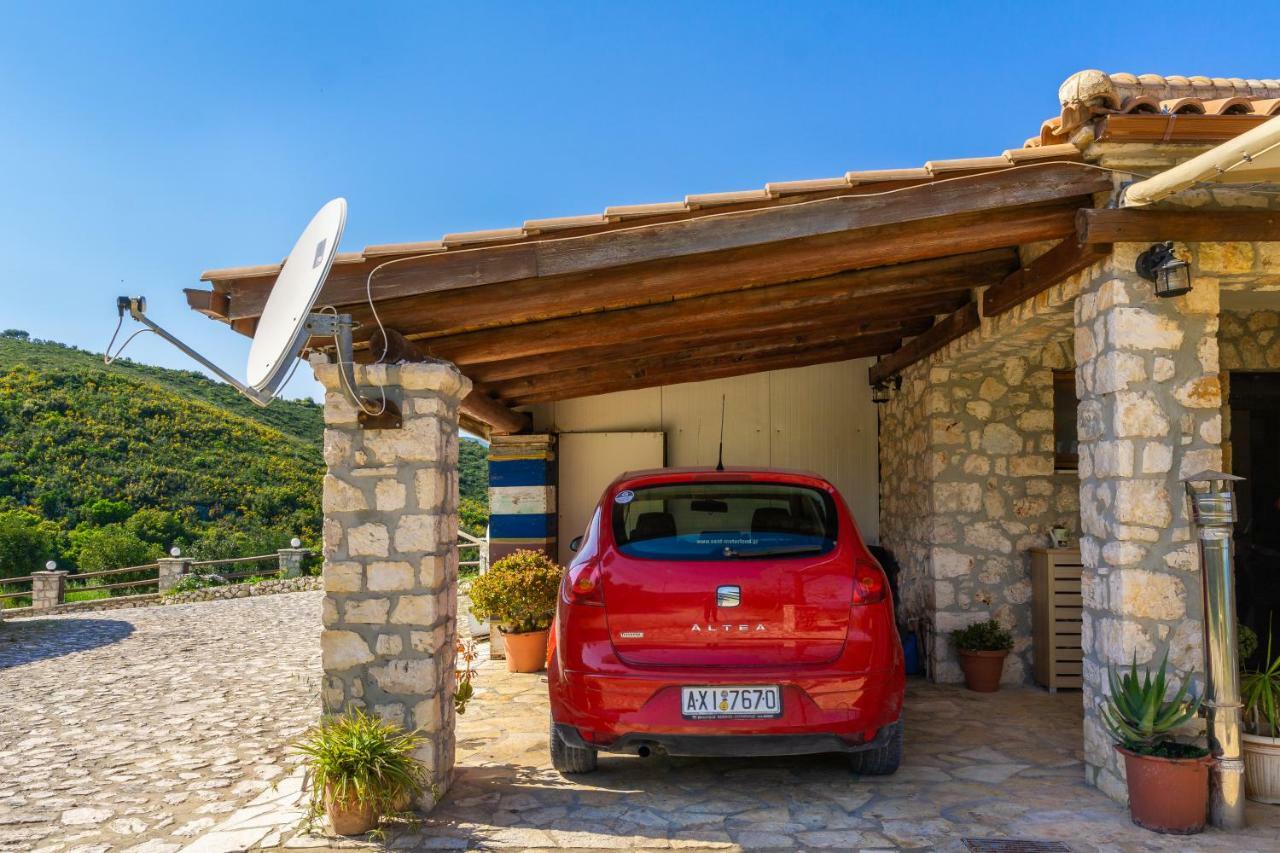 Nireas : Stone Villa Orthoniai Ngoại thất bức ảnh